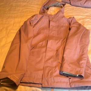 Northface girls ski/snowboarding jacket size large